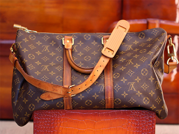 Химчистка сумок Louis Vuitton